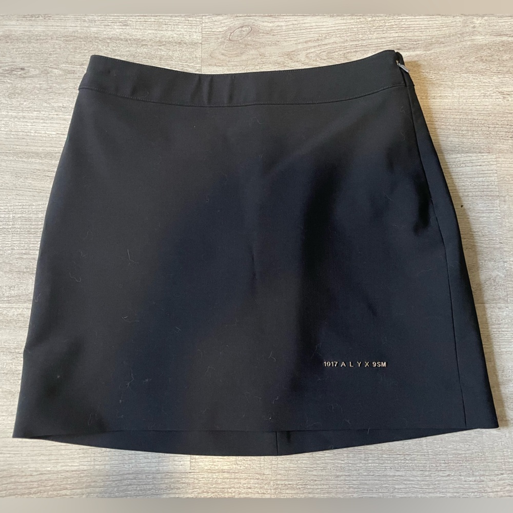 1017 ALYX 9SM Luxury New York Brand DeadStock XS-S size